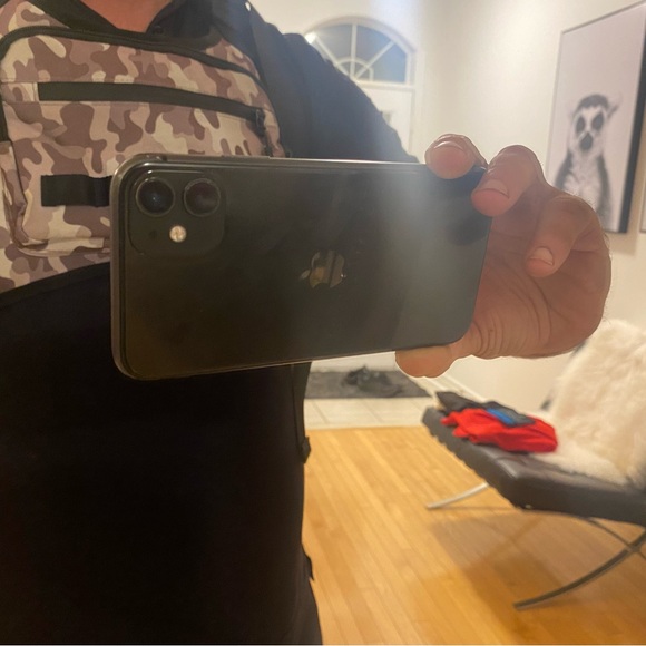 VGC 8/10 Camo tactical look Chest/running bag unisex!! - Picture 11 of 11